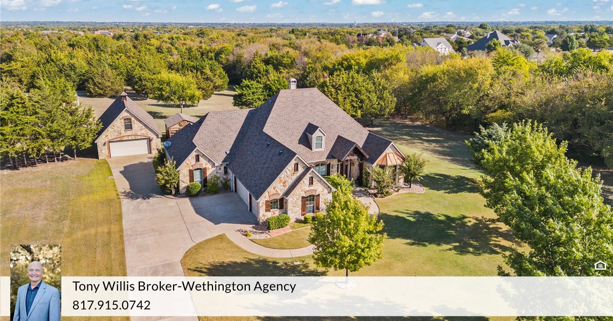 4431 Morninglory Pkwy, Midlothian, TX 76065
